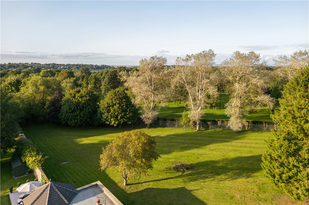 7 bedroom house, Welham, Malton YO17 - Available