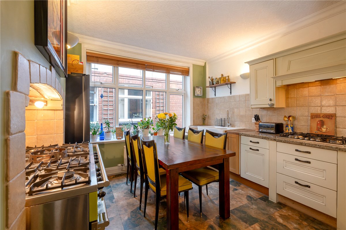 5 bedroom house, Severus Avenue, York YO24 - Sold STC