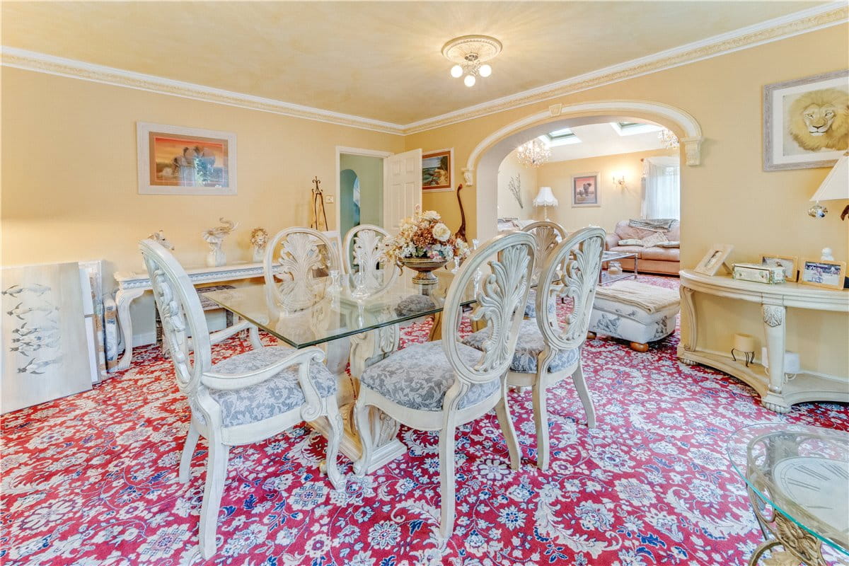 5 bedroom house, School Road, Hemingbrough YO8 - Available