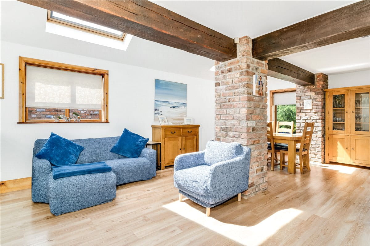 4 bedroom house, Breighton, Selby YO8 - Sold