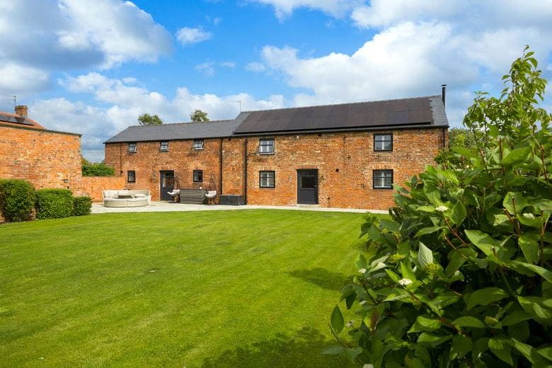 4 bedroom house, Main Road, Harlthorpe YO8 - Sold STC