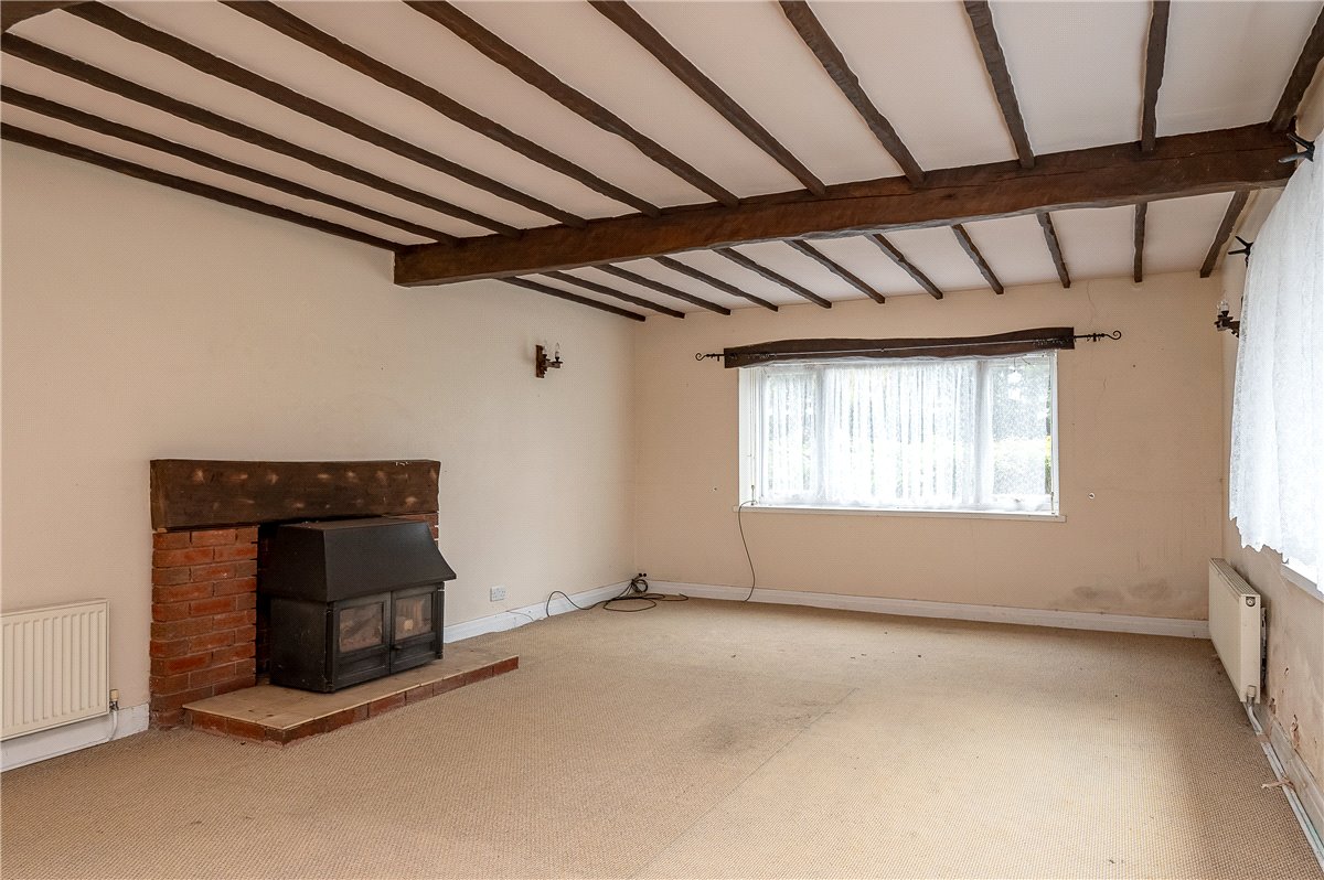 9 bedroom house, Tadcaster Road, Sherburn in Elmet LS25 - Available