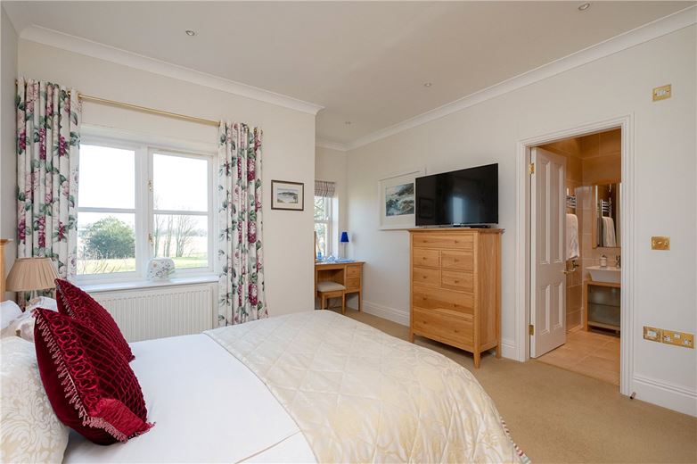 5 bedroom house, Selby Road, Holme-on-Spalding-Moor YO43 - Sold