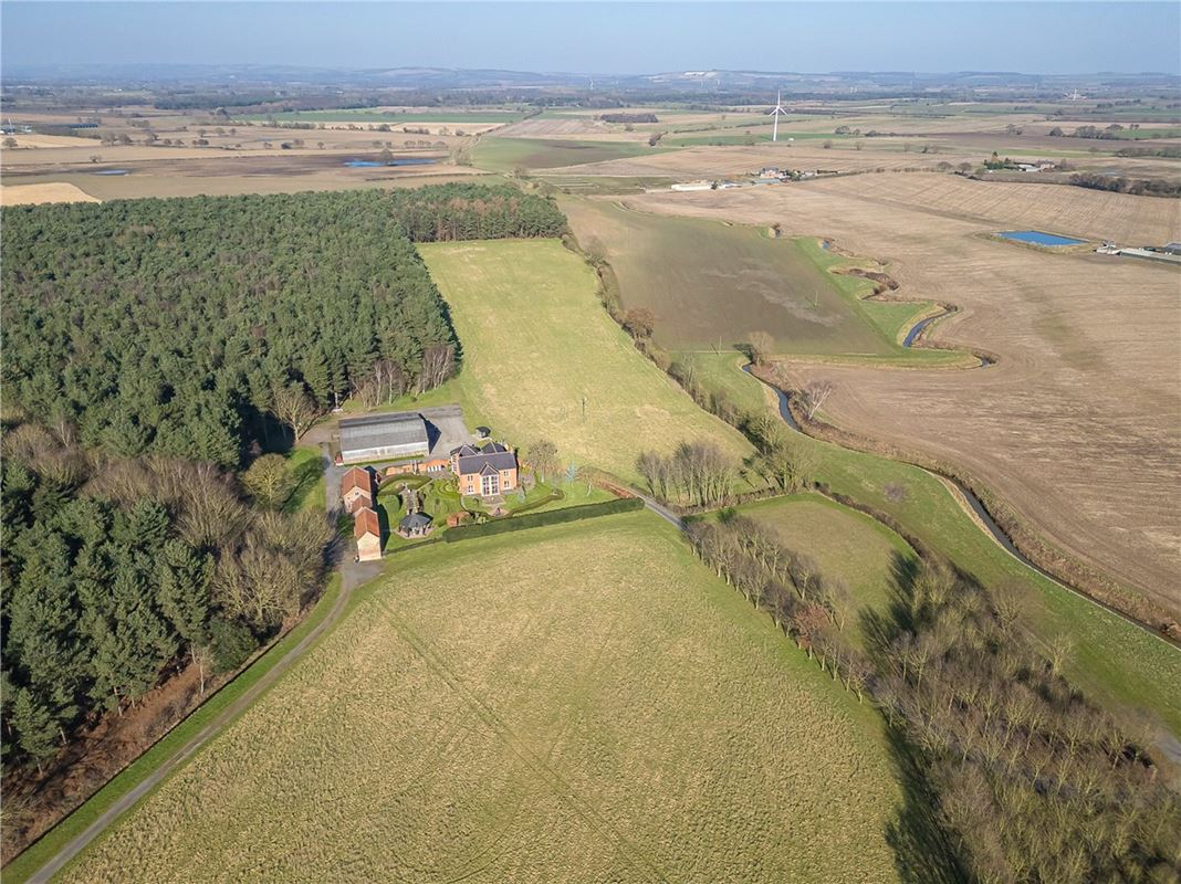 5 bedroom house, Selby Road, Holme-on-Spalding-Moor YO43 - Sold