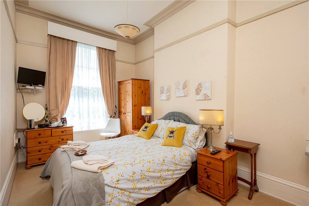 10 bedroom house, Fulford Road, York YO10 - Available