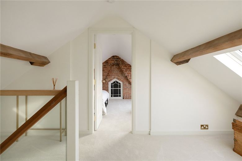 5 bedroom house, Alne Road, Tollerton YO61 - Available