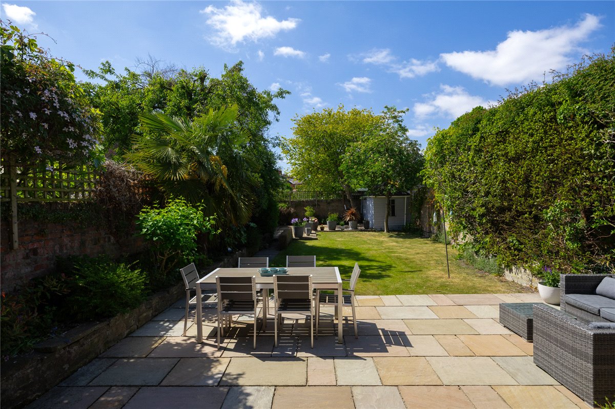 5 bedroom house, Fulford Road, York YO10 - Sold STC