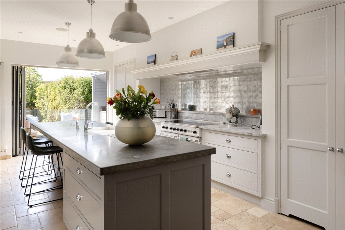 5 bedroom house, Fulford Road, York YO10 - Sold STC