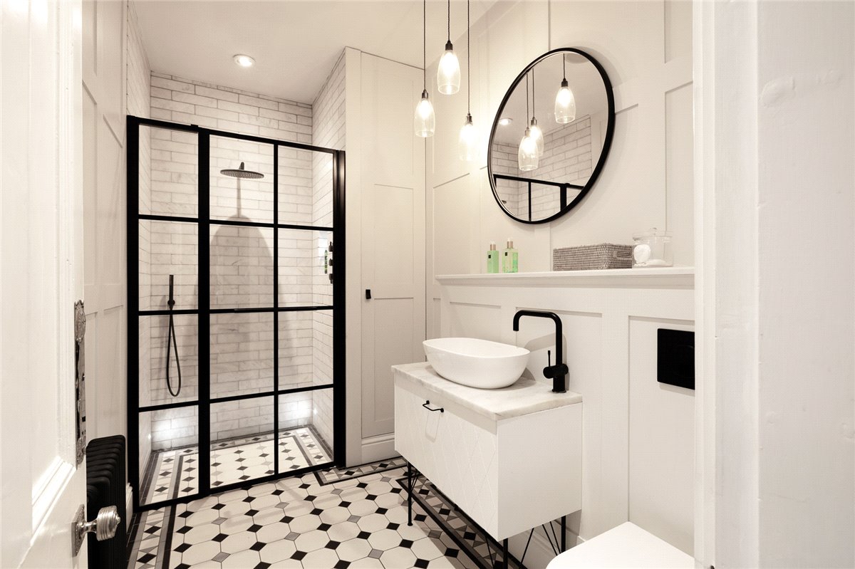 5 bedroom house, Fulford Road, York YO10 - Sold STC