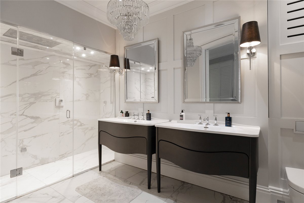 5 bedroom house, Fulford Road, York YO10 - Sold STC