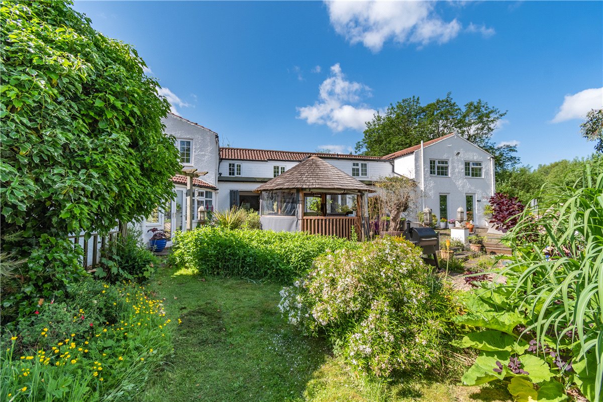 6 bedroom house, The Brickyards, Stamford Bridge YO41 - Sold STC