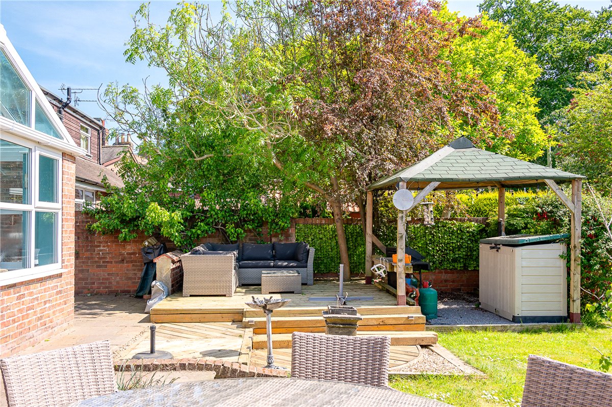 4 bedroom house, Main Street, Riccall YO19 - Sold STC