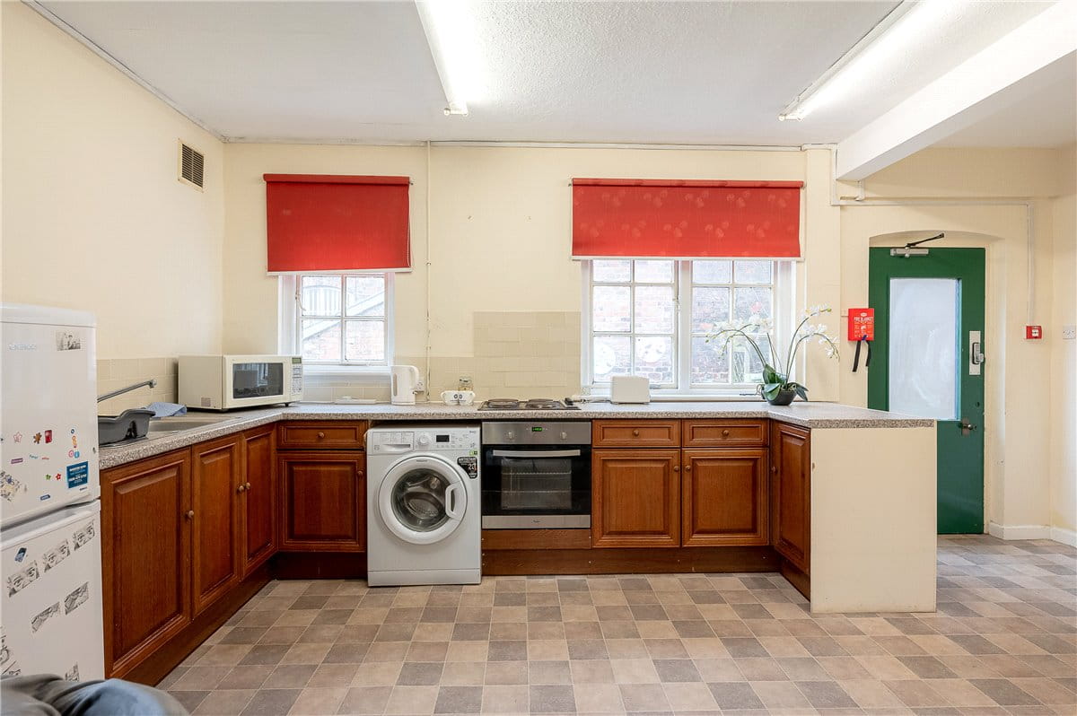 5 bedroom , Dalton Terrace, York YO24 - Sold