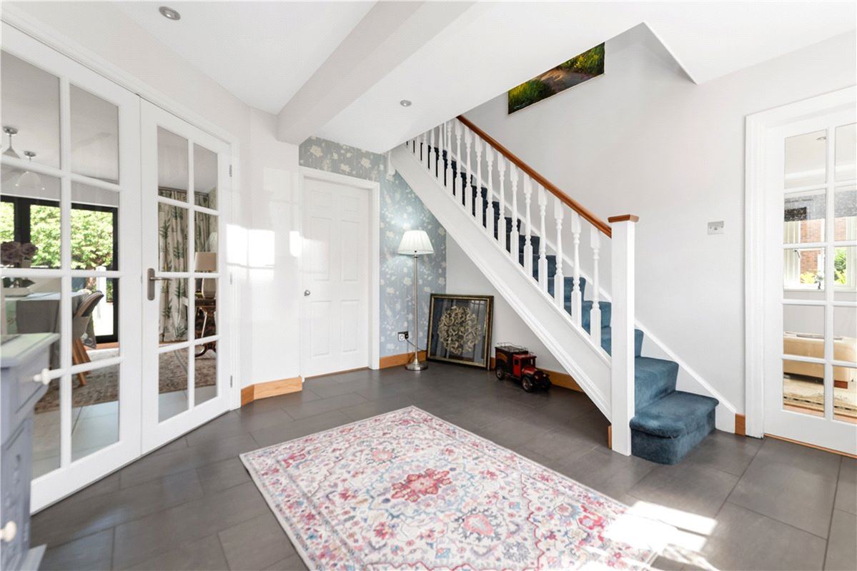 5 bedroom house, Mill Lane, Acaster Malbis YO23 - Sold STC