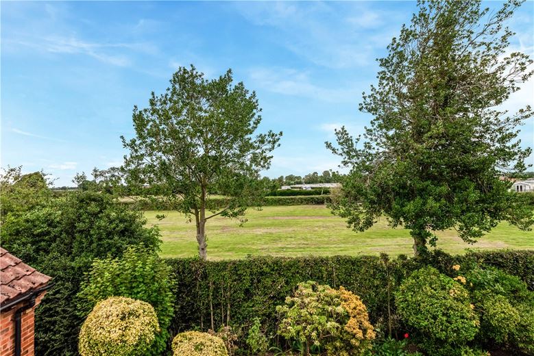 4 bedroom house, Yew Tree Close, Acaster Malbis YO23 - Available