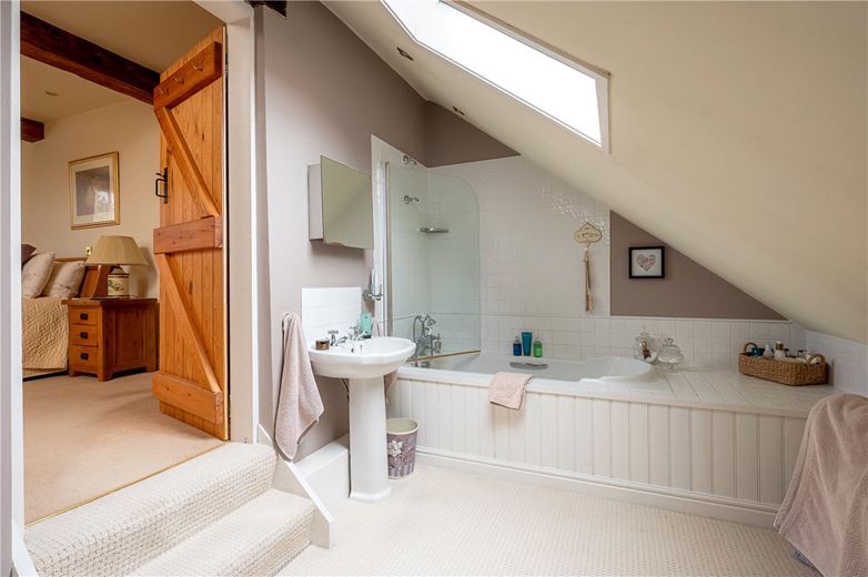 5 bedroom house, Aldwark, Alne YO61 - Available