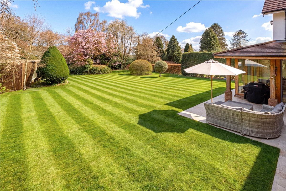 6 bedroom house, Top Lane, Copmanthorpe YO23 - Available