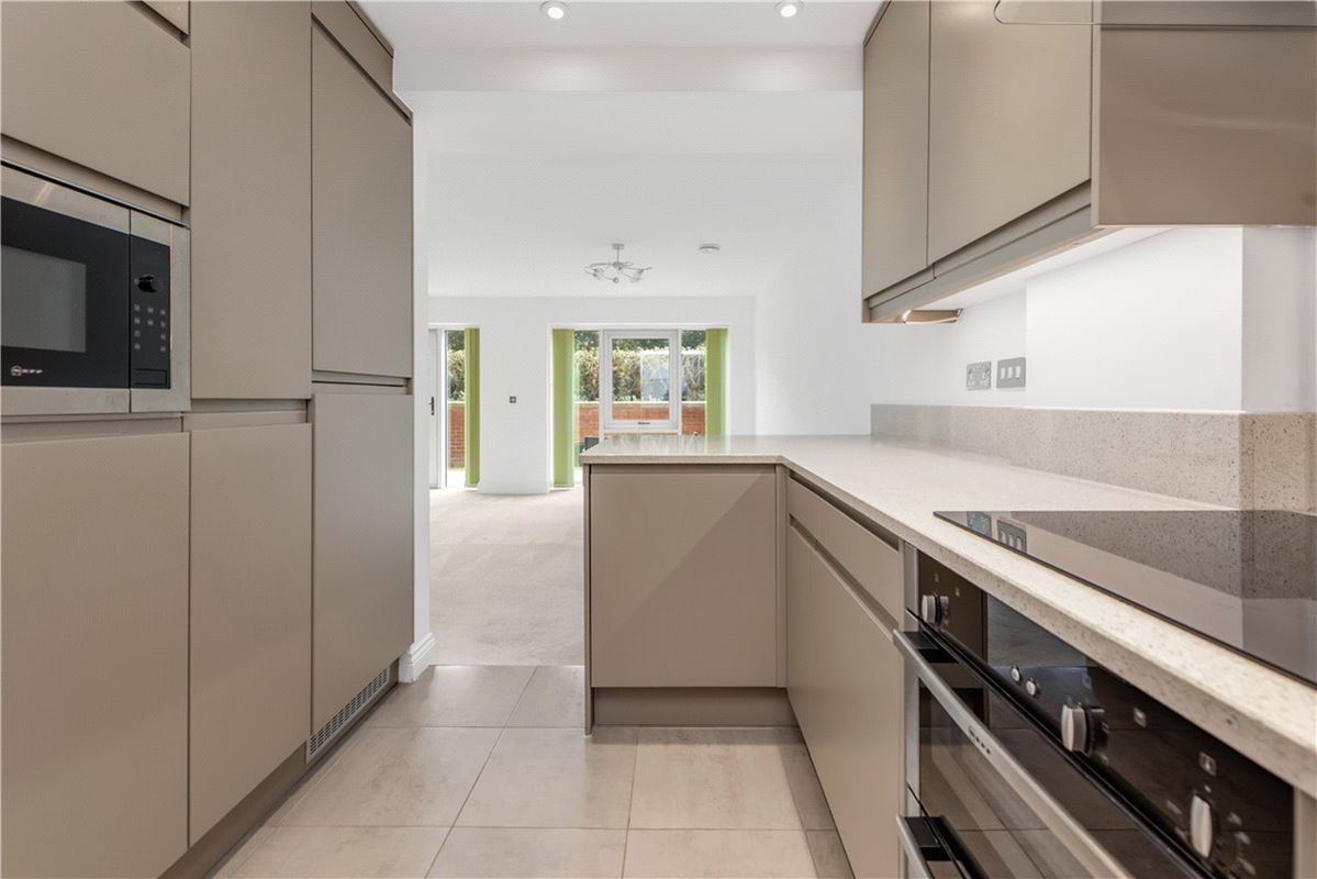 2 bedroom flat, Bishopthorpe Road, York YO23 - Available