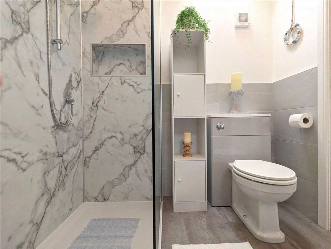 2 bedroom house, The Green, Raskelf YO61 - Sold STC