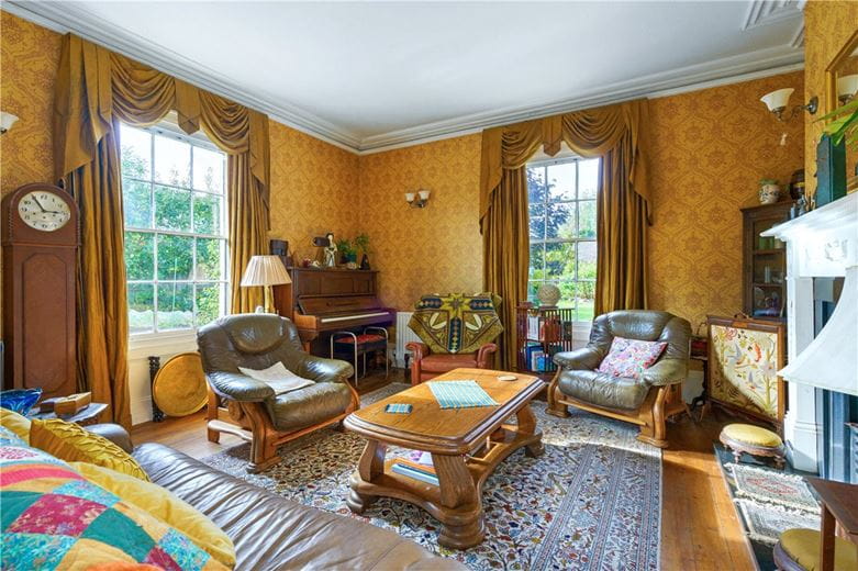 6 bedroom house, Doncaster Road, Selby YO8 - Available