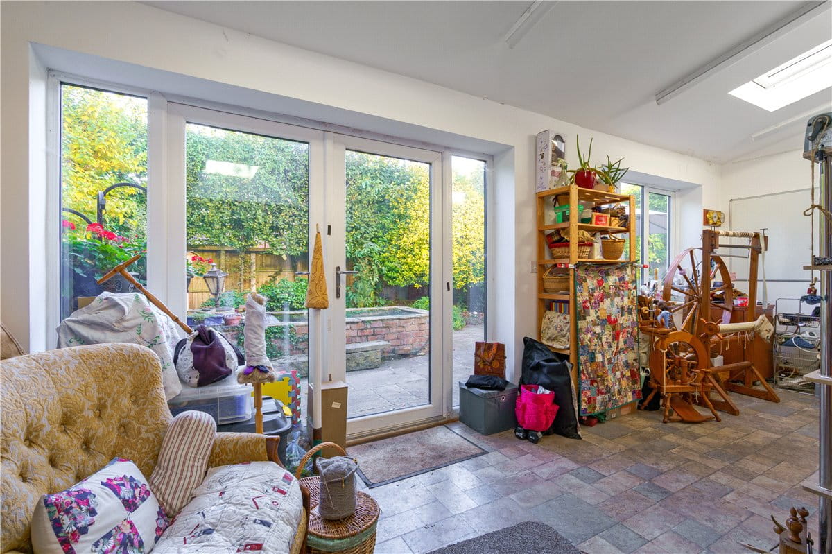 6 bedroom house, Doncaster Road, Selby YO8 - Available