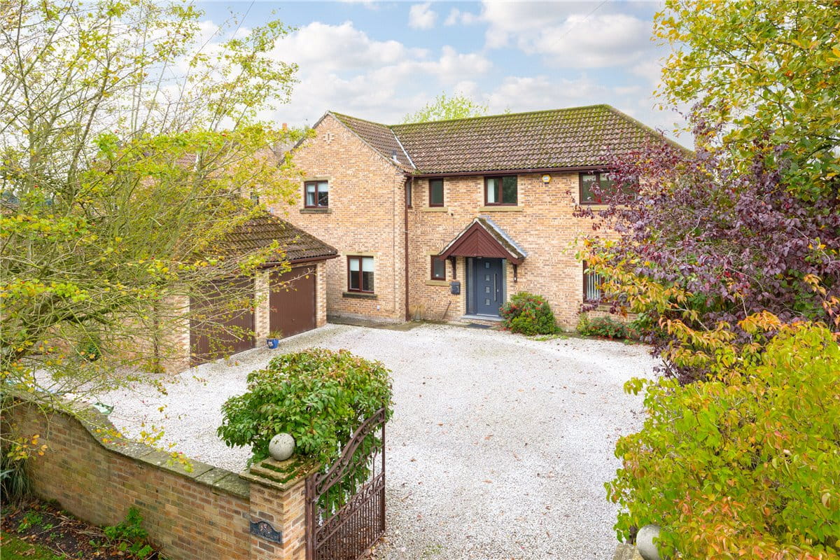 6 bedroom house, Allerthorpe, York YO42 - Available