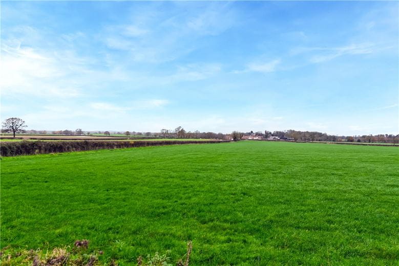 3 bedroom house, Askham Richard, York YO23 - Available