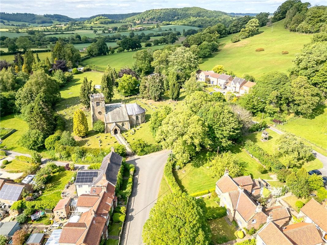 2 bedroom house, Felixkirk, Thirsk YO7 - Sold STC