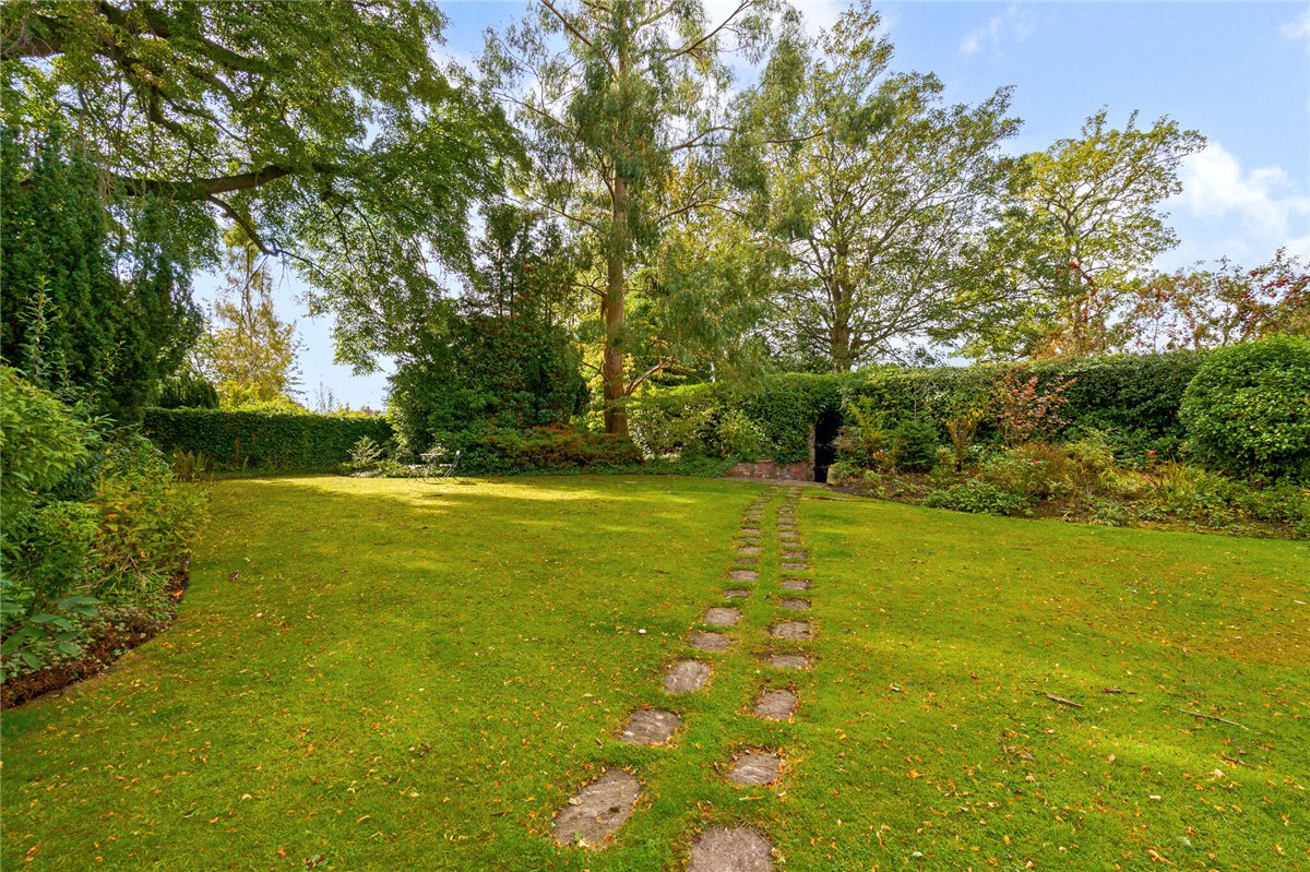 1 bedroom flat, The Mount, York YO24 - Available