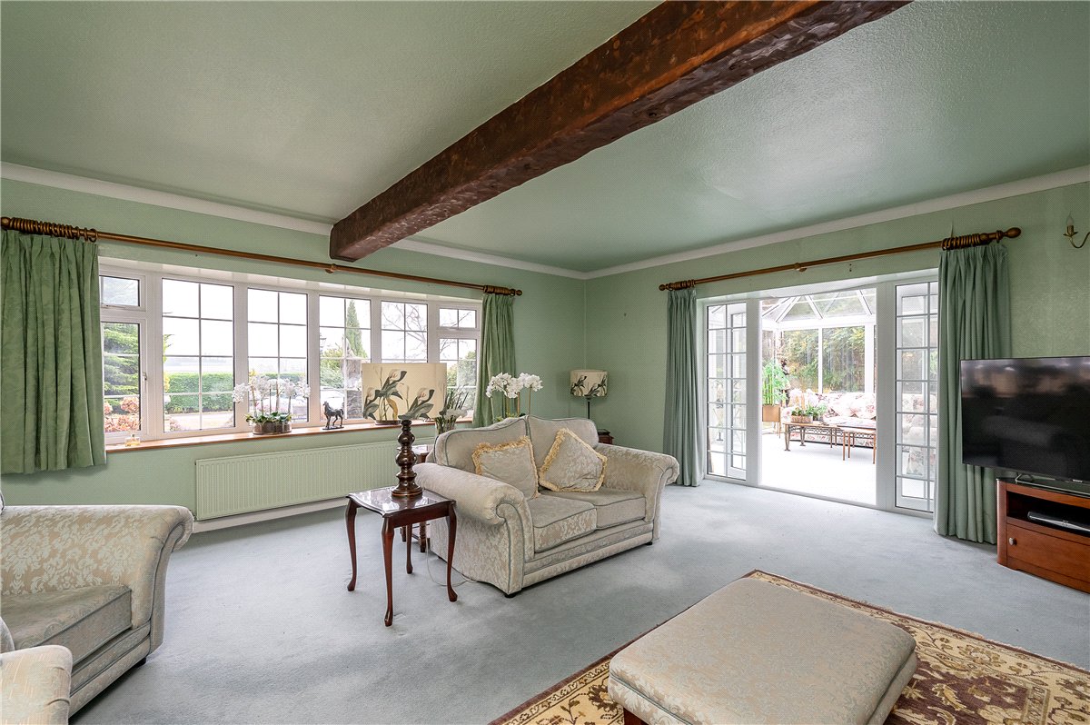 5 bedroom house, Tadcaster Road, Sherburn in Elmet LS25 - Available