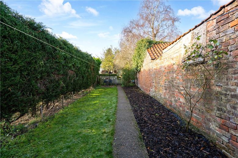 1 bedroom house, Driffield Road, Kilham YO25 - Available