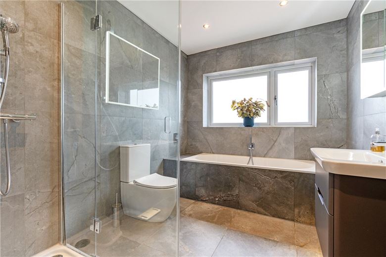 5 bedroom house, Stockton Lane, Stockton on the Forest YO32 - Available