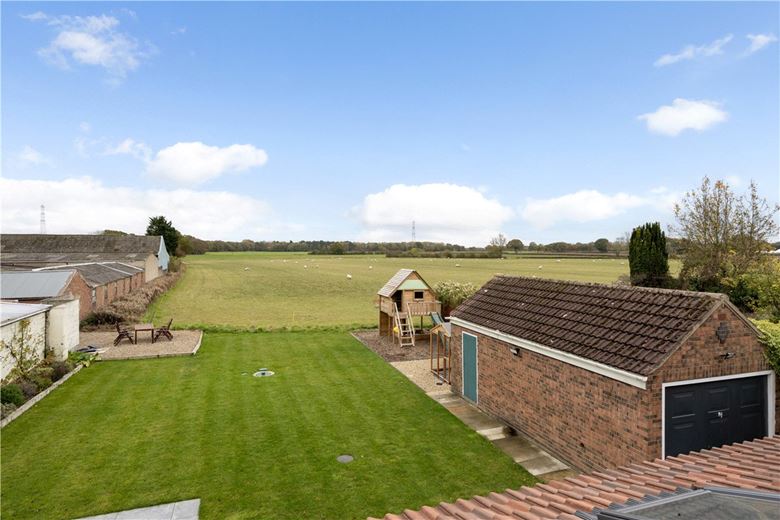 5 bedroom house, Stockton Lane, Stockton on the Forest YO32 - Available