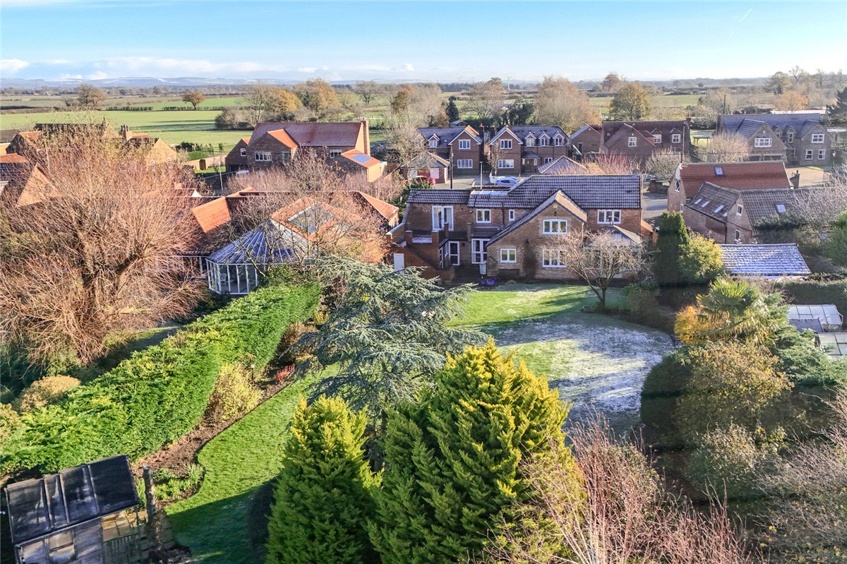 4 bedroom house, Main Street, Sutton on Derwent YO41 - Available