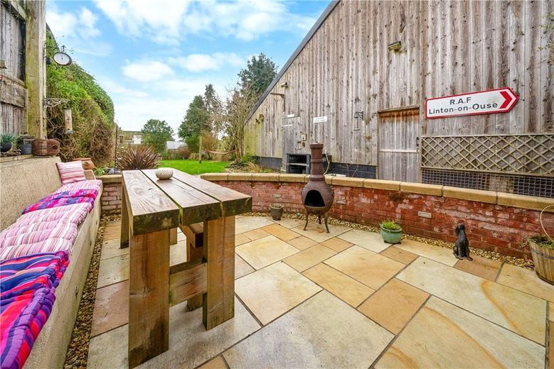 3 bedroom house, Main Street, Linton on Ouse YO30 - Available