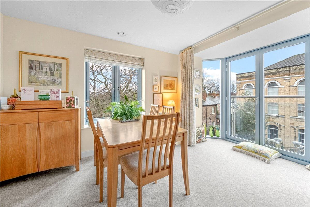 2 bedroom flat, Bishophill Junior, York YO1 - Available