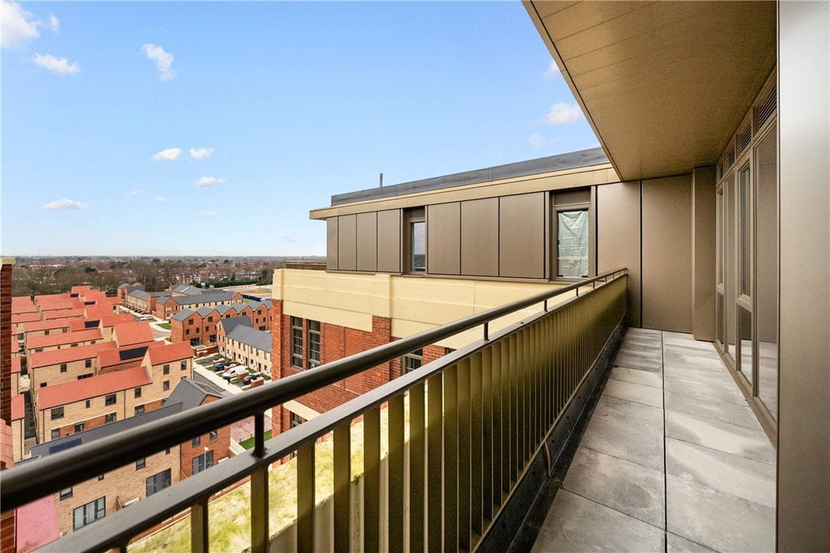 2 bedroom flat, Haxby Road, York YO31 - Available