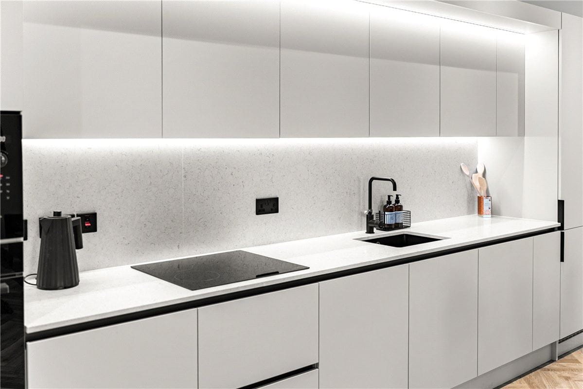 2 bedroom flat, Haxby Road, York YO31 - Available