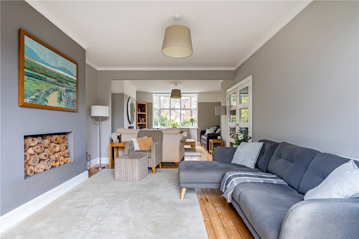 4 bedroom house, The Horseshoe, York YO24 - Available